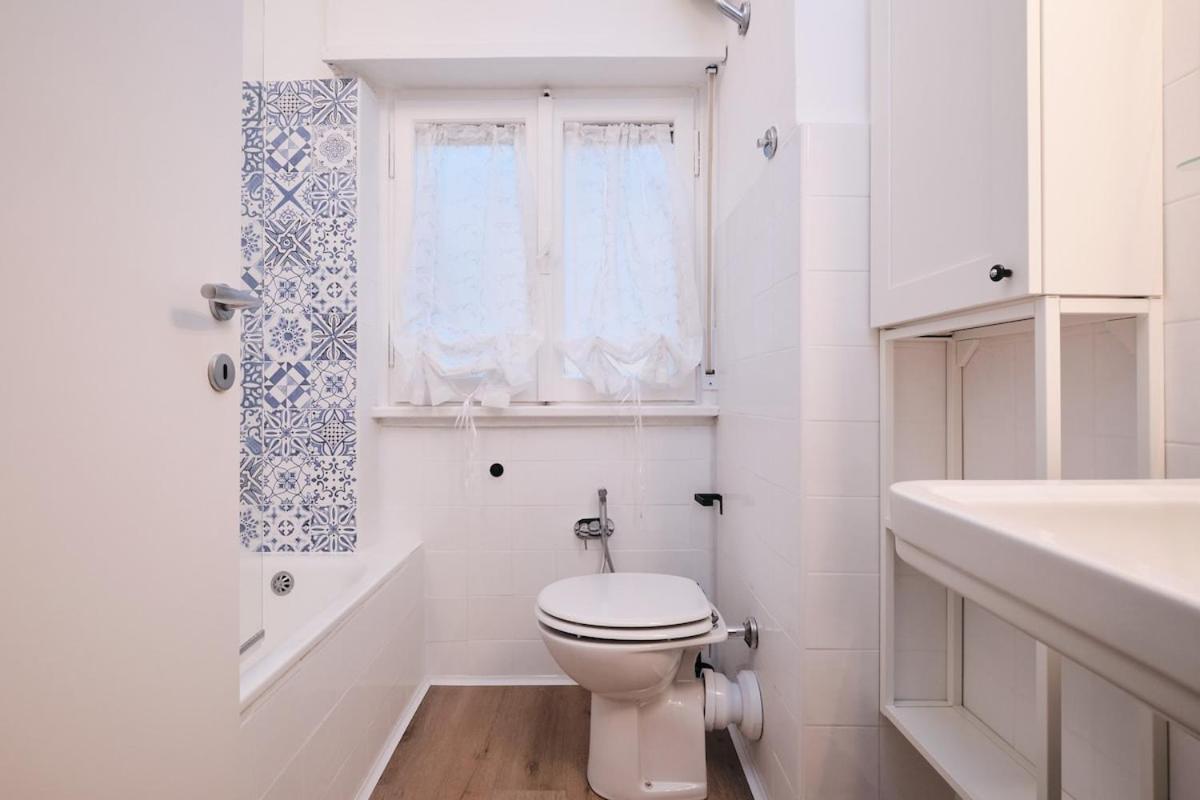 New Tuscolana White - Moderno Monolocale Appartamento *